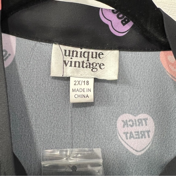 Unique Vintage Creepy Valentines/Halloween Blouse - Picture 2 of 8